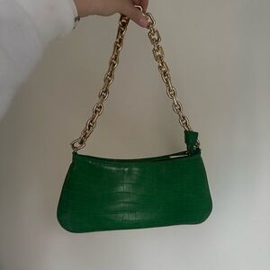 Green Croc-Embossed Chain Shoulder Bag